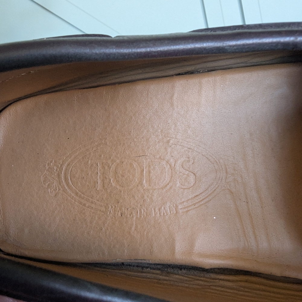 Tod's Dark Brown Leather Driving Loafers - Picture 7 of 12
